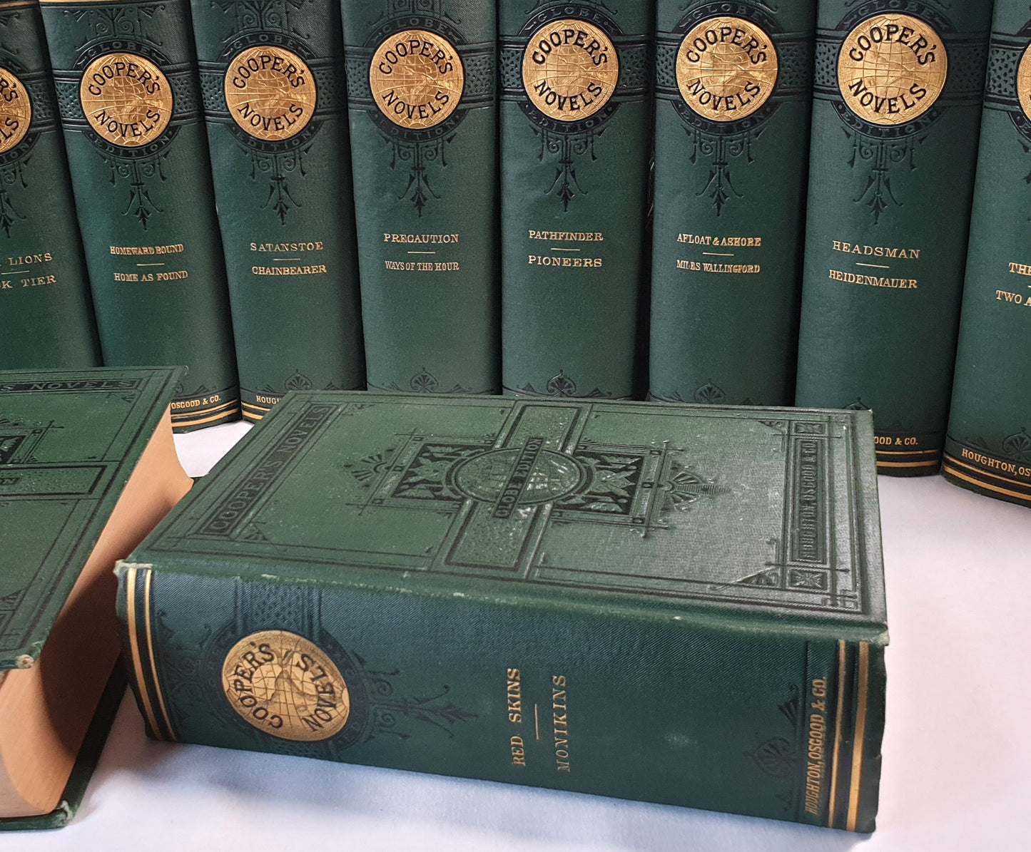 Cooper, J. F. - The Works of J. Fenimore Cooper Globe Edition (32 Novels in 16 books)